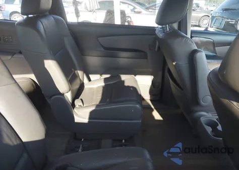 2011 Honda Odyssey Ex-L z USA, uszkodzony, nr VIN 5FNRL5H64BB056046